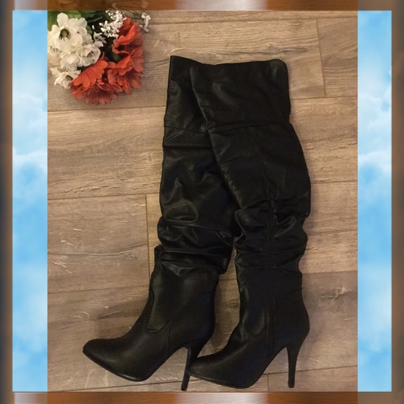 Shoes - Over the knee boots, Black, Size 9